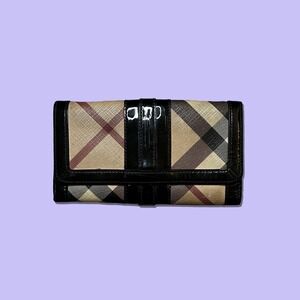 Vintage burberry leather long wallet